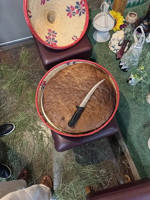 Ethiopian Famous Restaurant Picture 4