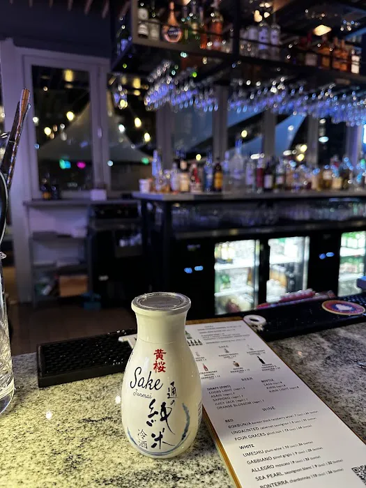 Zu Izakaya Sushi Bar Picture 9