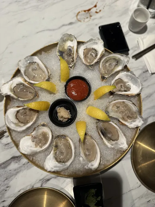 Zu Izakaya Sushi Bar Picture 6