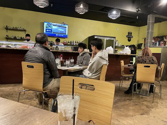 Maguro Sushi and Ramen Picture 4