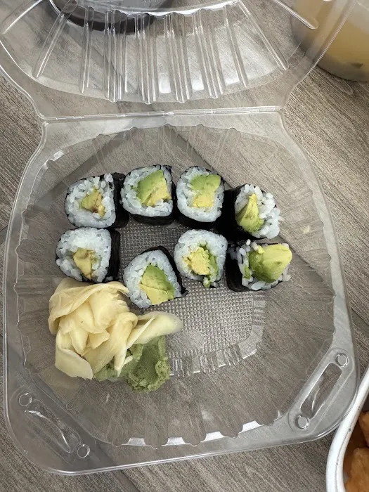 Maguro Sushi and Ramen Picture 8