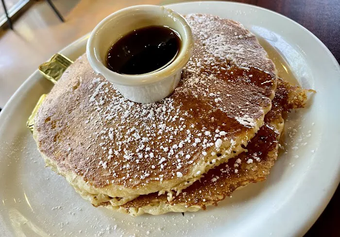 The Crowned Egg Picture 4