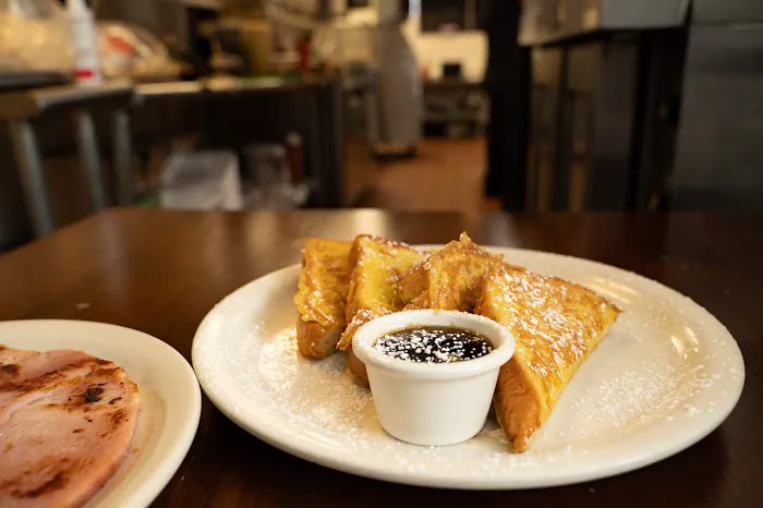 The Crowned Egg Picture 8