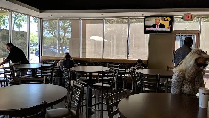 Yogi's Grill Picture 10