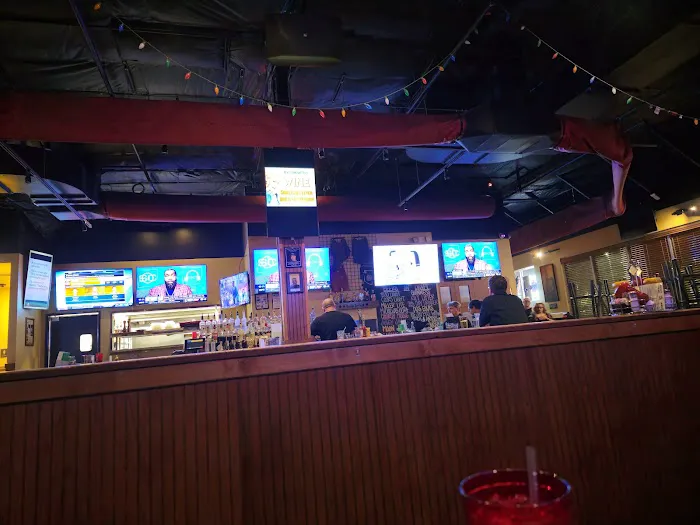 Lucky Lou's American Grill Picture 7