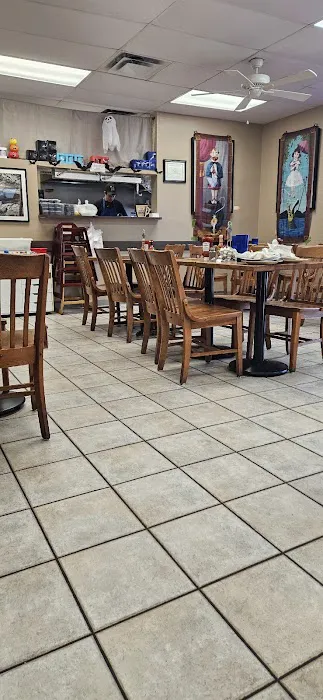 Wonderful Wanda's Picture 8