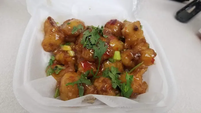 Vegan Eats And Drinks - Fusion Restaurant Picture 3