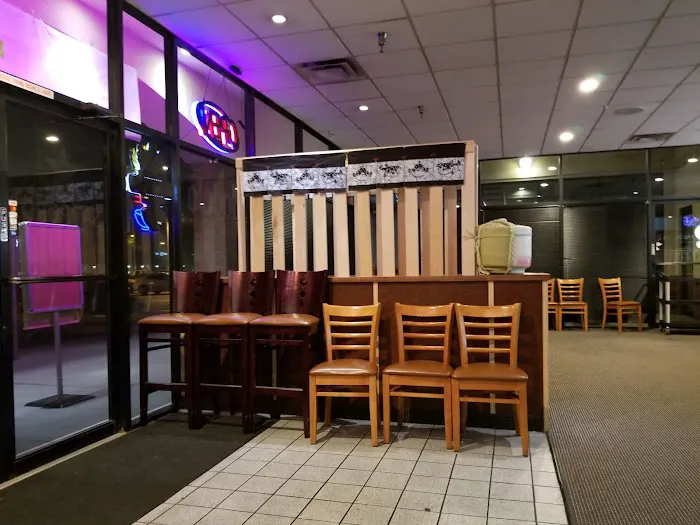 Shu Sushi Ramen & Grill Picture 2