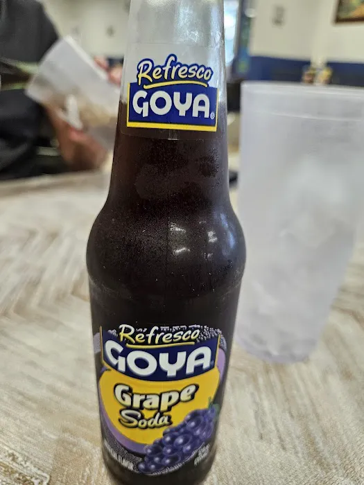 Pupusas Dona Mary 3 Picture 9