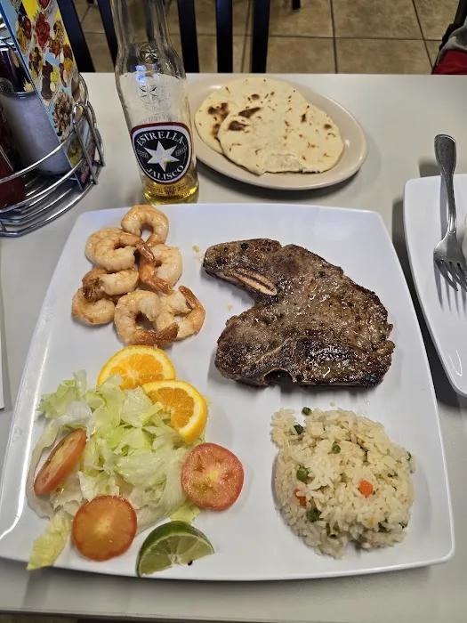 Pupusas Dona Mary 3 Picture 2