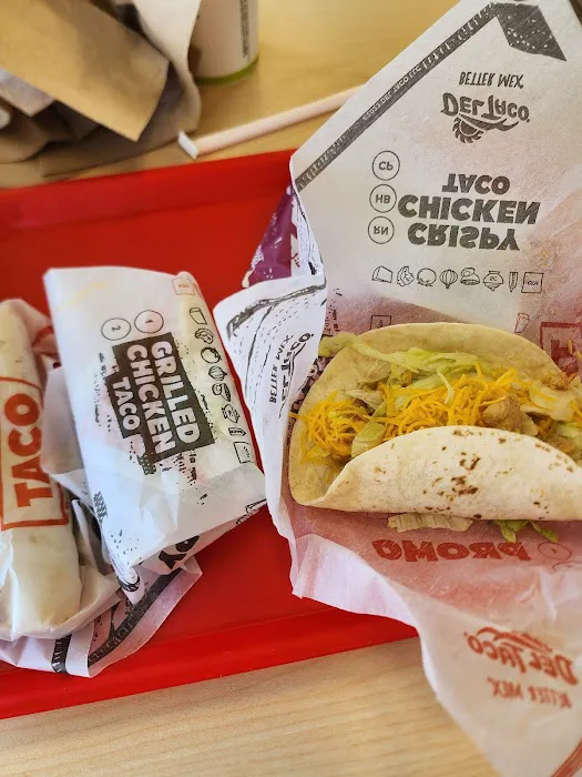 Del Taco Picture 9