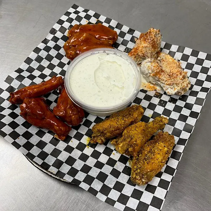 Long Wong's Tuscano Picture 4