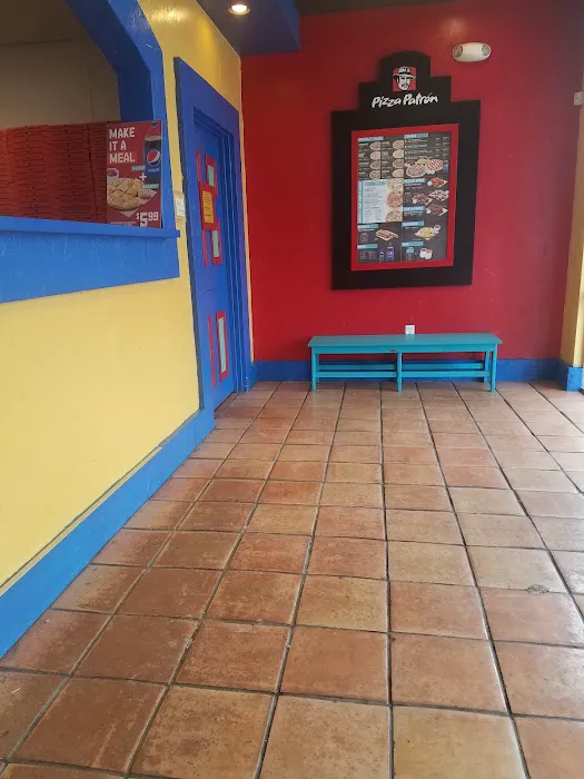 Pizza Patrón West Lower Buckeye Rd. Picture 6