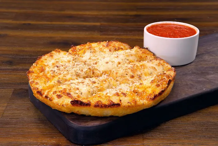 Pizza Patrón West Lower Buckeye Rd. Picture 2