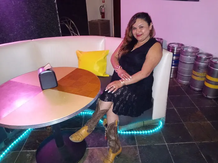 La Hefa Cerveceria Y Botanas Picture 8