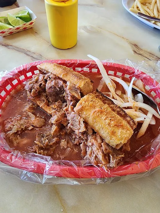 TORTAS AHOGADAS GEORGE Picture 1