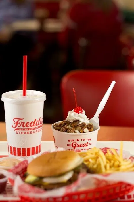 Freddy's Frozen Custard & Steakburgers Picture 7