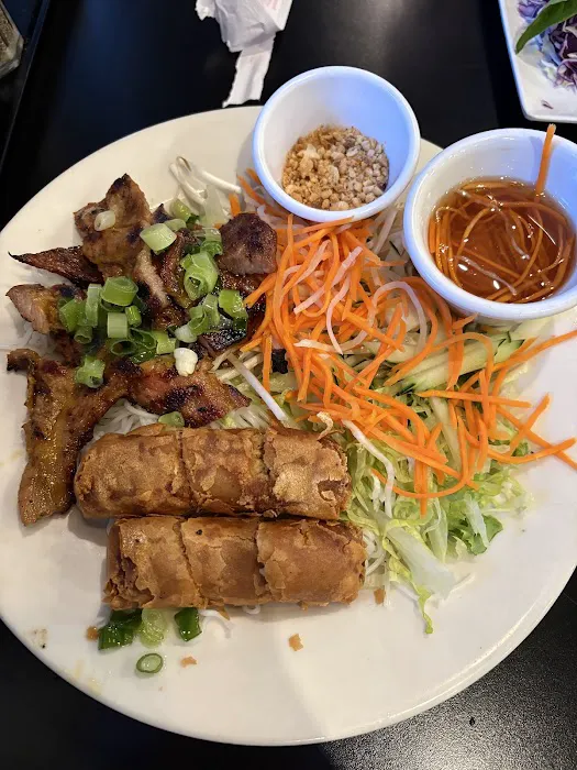 Song Lynn Vietnamese Restaurant Picture 3