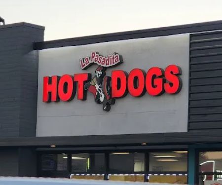La Pasadita Hot Dogs