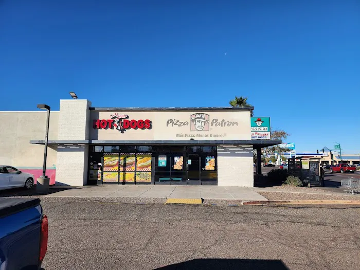 Pizza Patrón West Indian School Rd Picture 3