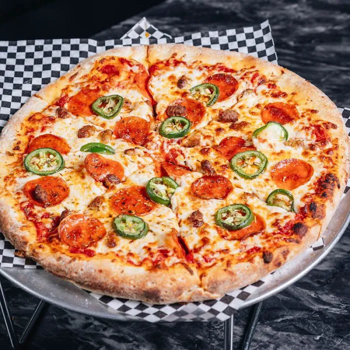 Ric’s On 95th Sports Grill Picture 6