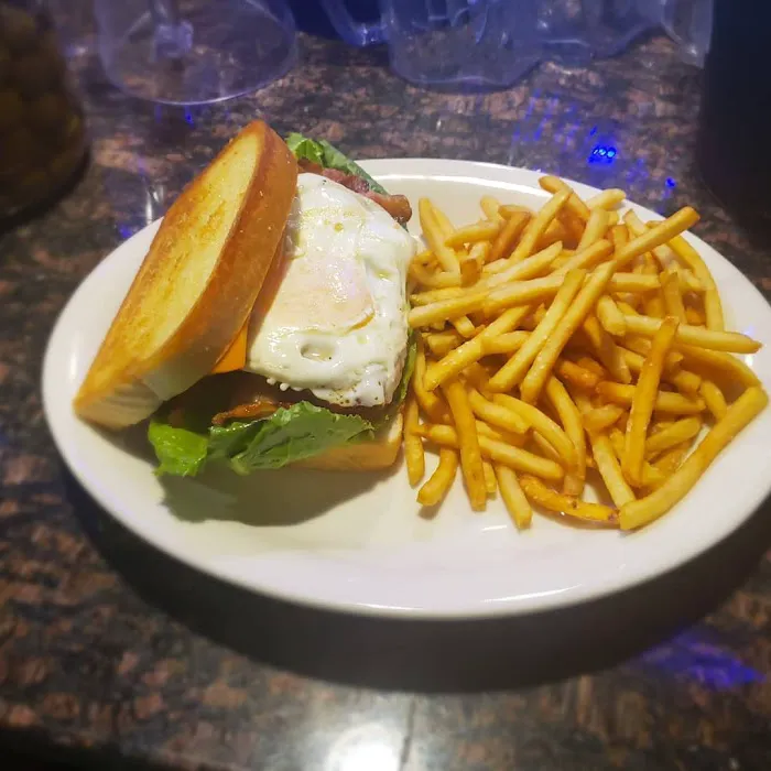 JJs Bar and Billiard Picture 4