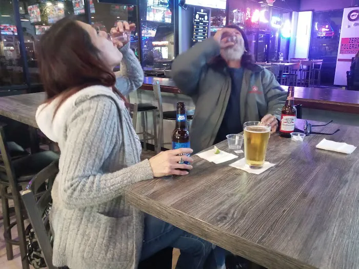 JJs Bar and Billiard Picture 10