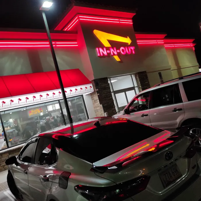 In-N-Out Burger Picture 4