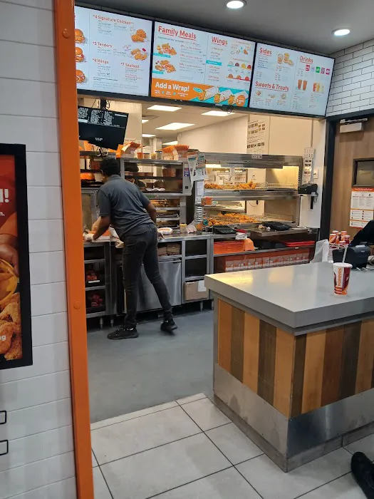 Popeyes Louisiana Kitchen Picture 10