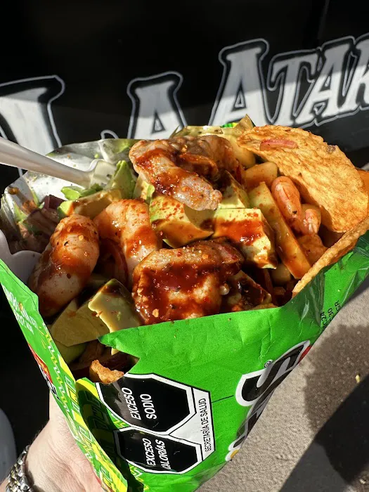 La Atarraya Tacos y Mariscos Picture 9