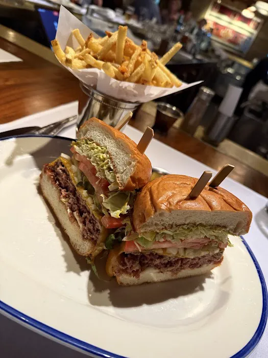 Hillstone Restaurant Picture 10