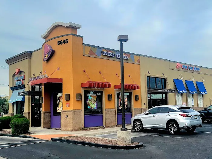 Long John Silver's | Taco Bell Picture 10