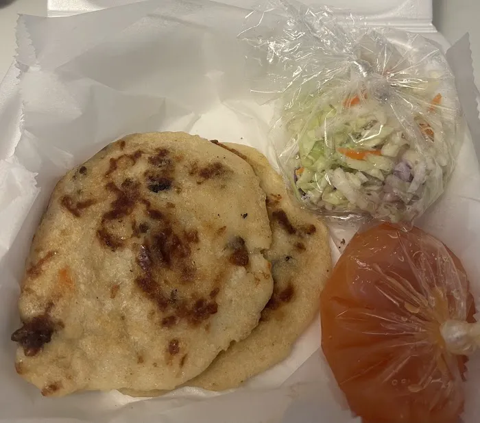 El quiché pupusas Picture 2