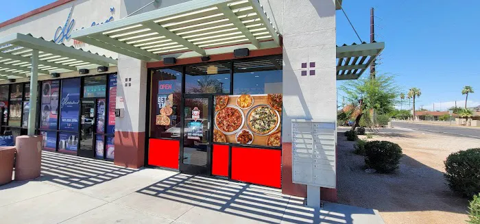 Pizza Patrón North 36th St. Picture 9