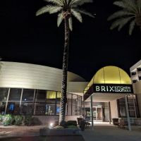 Brix Kitchen+Cocktails ico