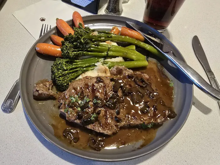 Brix Kitchen+Cocktails Picture 6