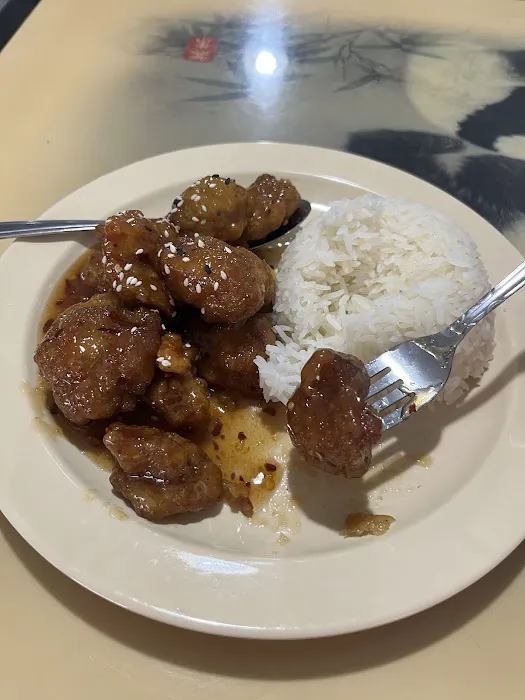 Asian Dining Picture 2