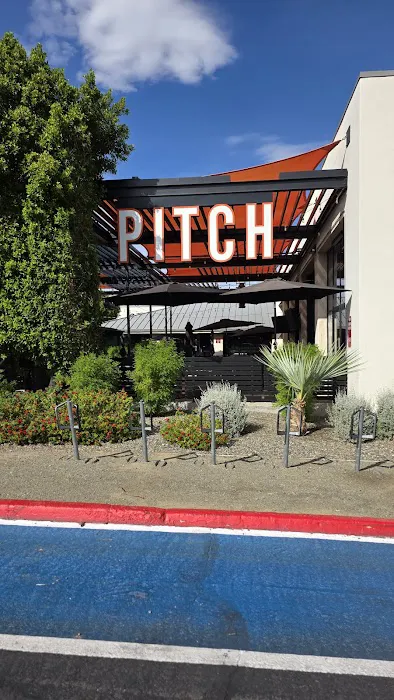 Pitch Scottsdale - Restaurant and Pizzeria Picture 6