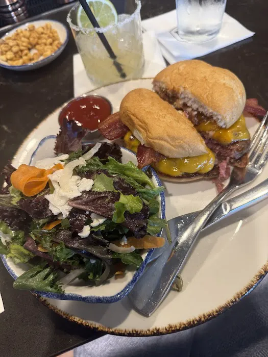 The Phoenician Tavern Picture 3