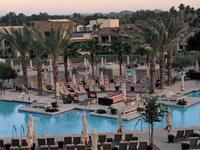 The Phoenician Tavern Picture 5