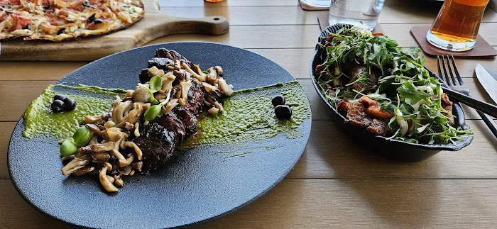 Mowry and Cotton Picture 3