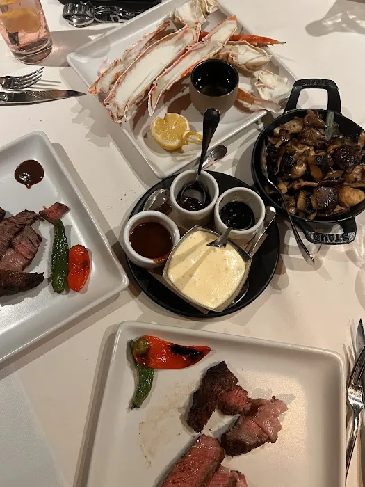 J&G Steakhouse Picture 4