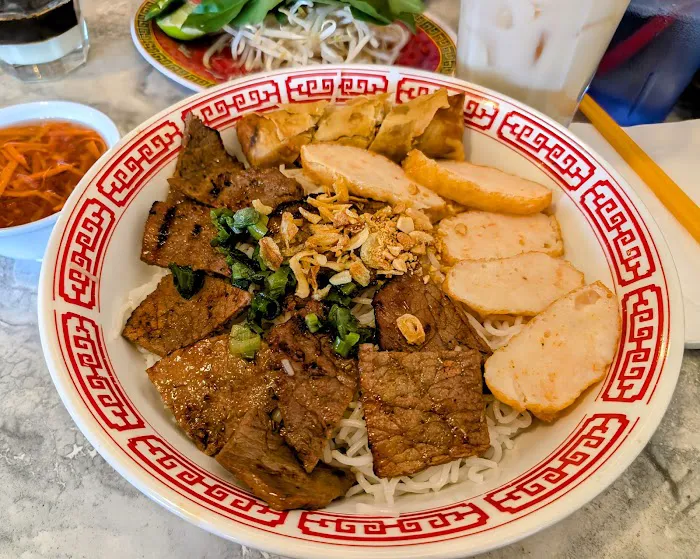 Khải Hoàn Restaurant Picture 2