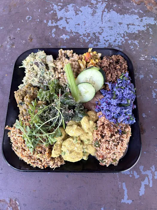 Desert Roots Kitchen Picture 9