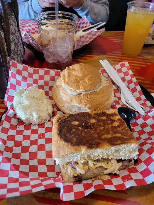 Dilly's Deli Picture 6