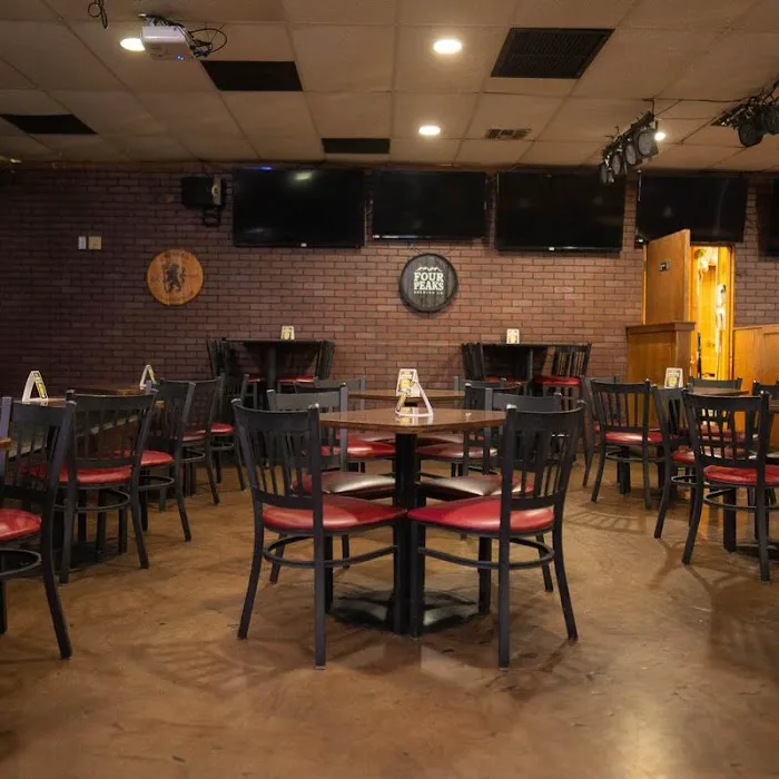 O'Kelley's Sports Bar & Grill Picture 5