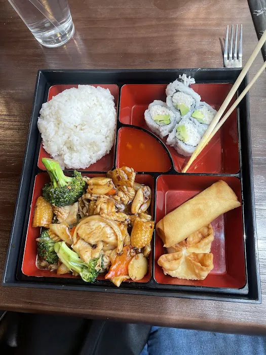 Bloomy Kitchen Picture 10