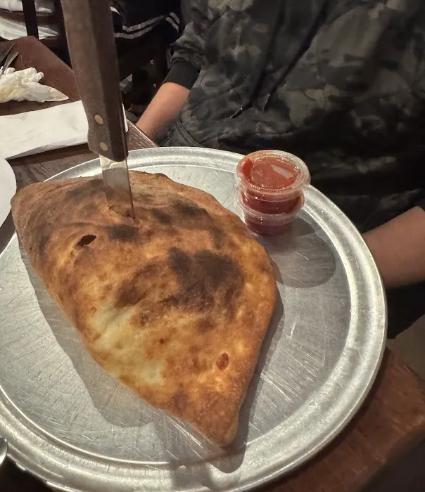 Amici Pizza Picture 2