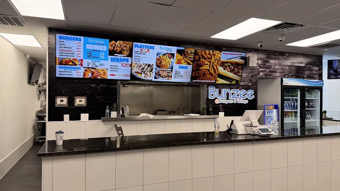 Bunzee Burgers & Wings Picture 2