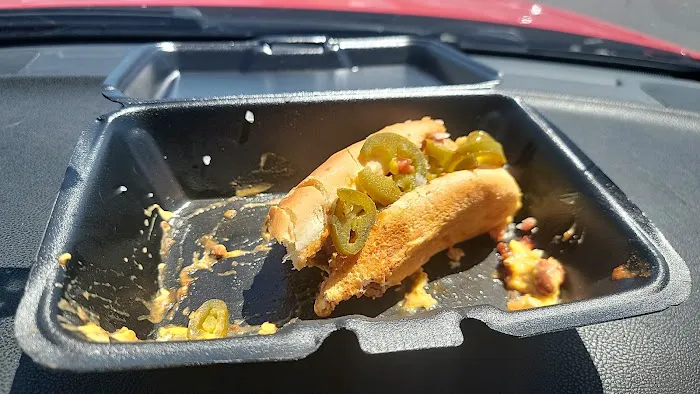 Weenie Mama Hotdogs Picture 2